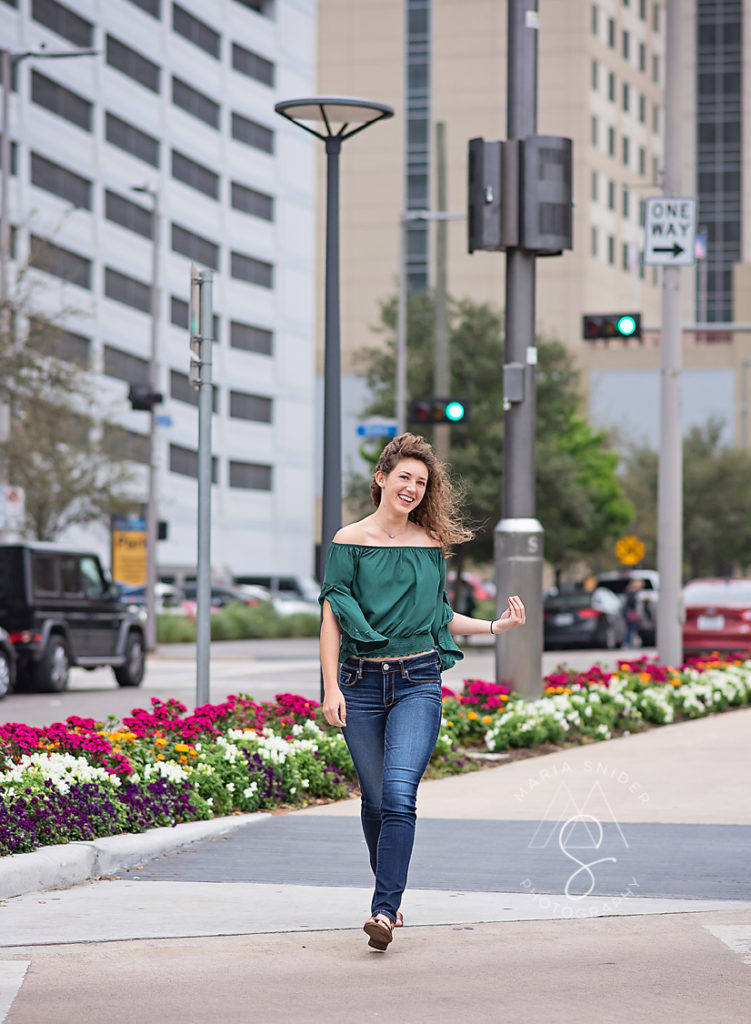 Urban Senior Photoshoot by top Woodlands photographer, Maria Snider Photography