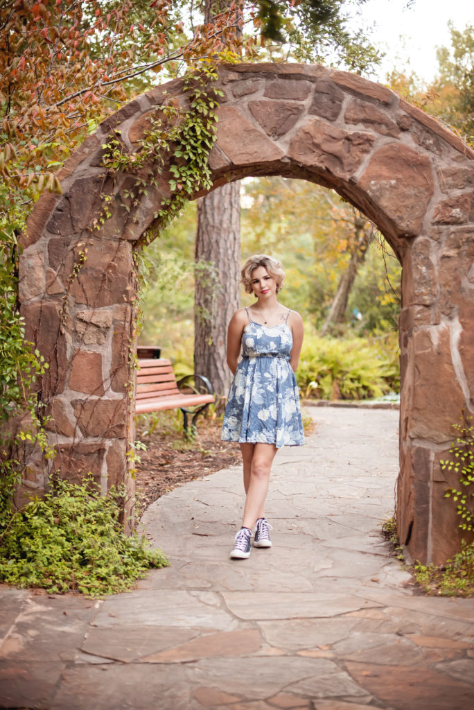 natural light senior photography