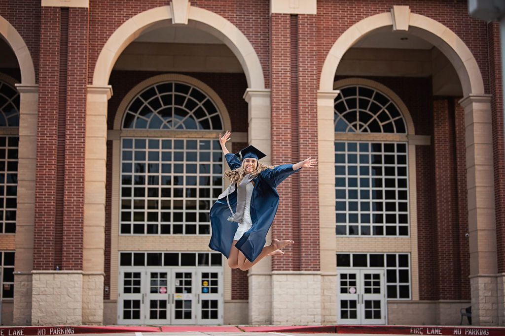 Senior portraits in The Woodlands