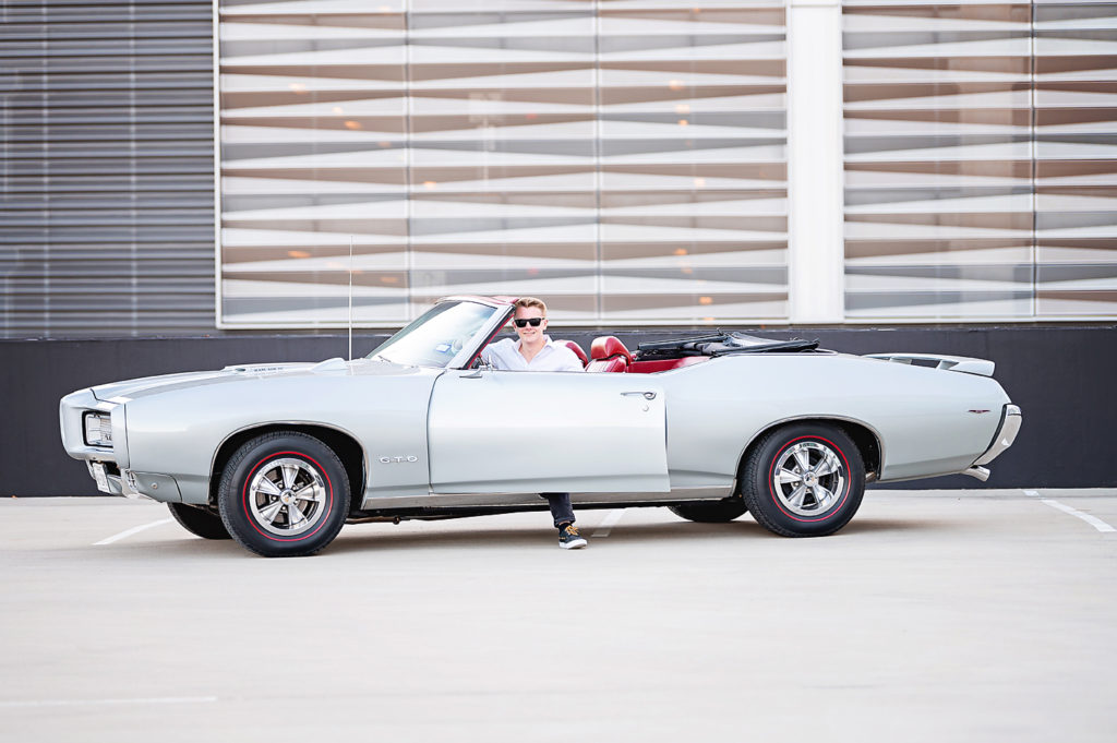 senior session classic car