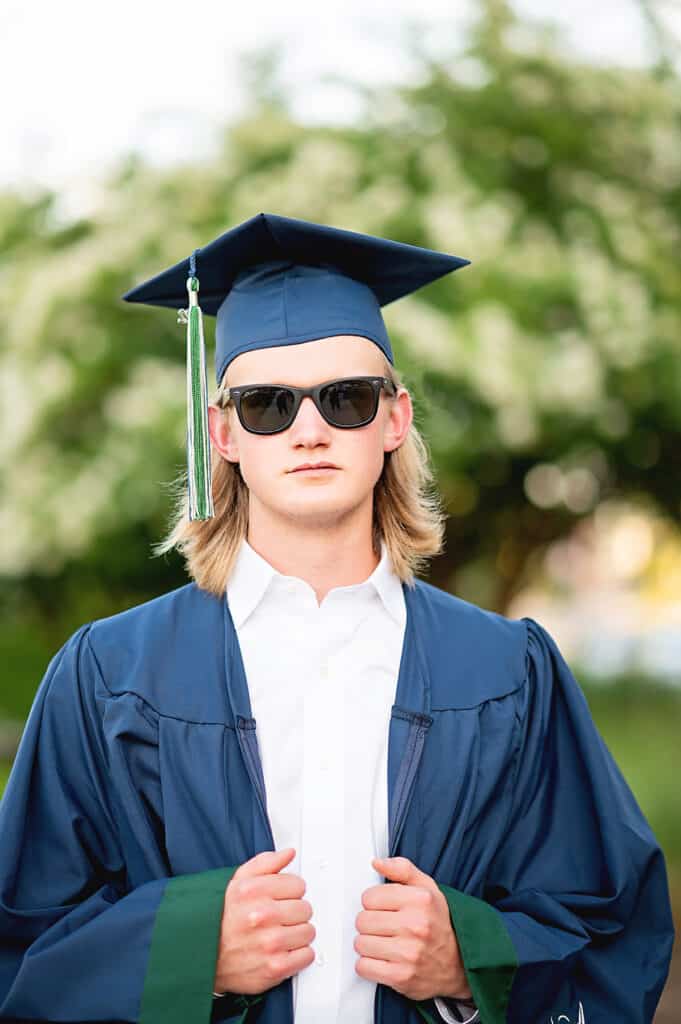 look good in cap and gown photos
