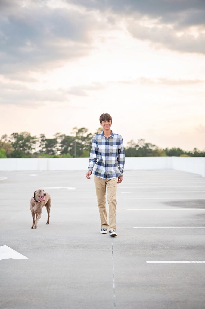 senior photos with dog